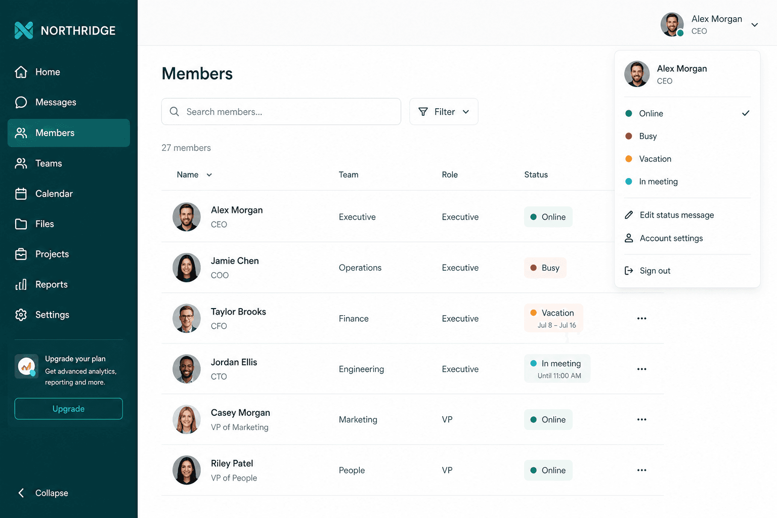 Presence statuses: online, busy, vacation, in meeting
